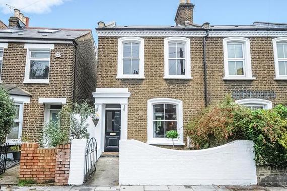 2 bedroom Semi-Detac...